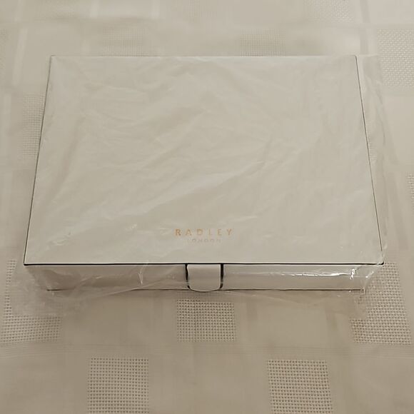 Radley London Jewelry Box White 10×7" White - Picture 1 of 16